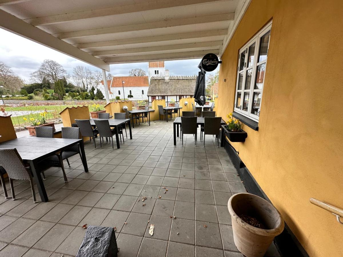 Oro Kro & Hotel Exterior photo